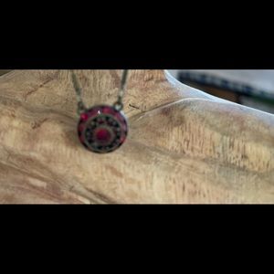 Vintage red and bronze necklace 14 inches